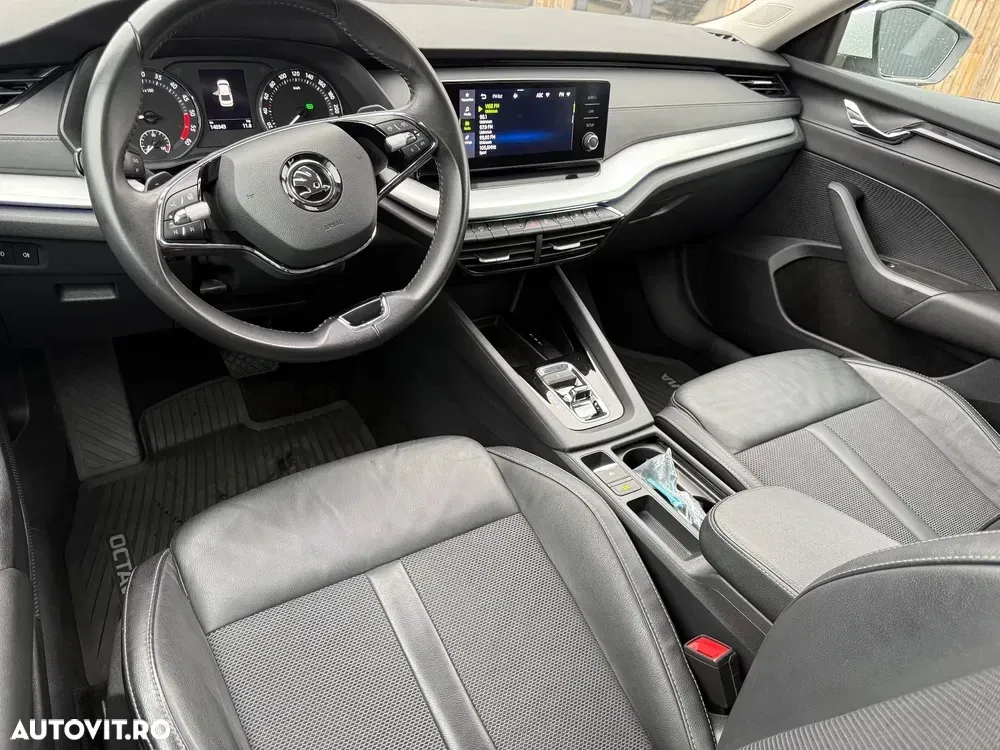 Škoda Octavia IV 2.0 TDI DSG Ambition — imagine 3