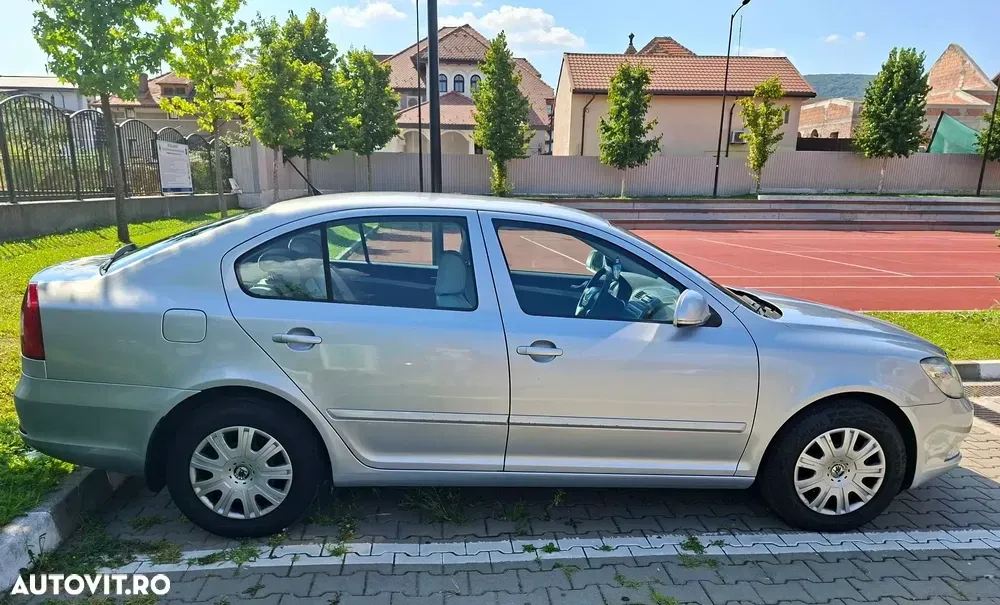 Škoda Octavia II 1.2 TSI Drive — imagine 4