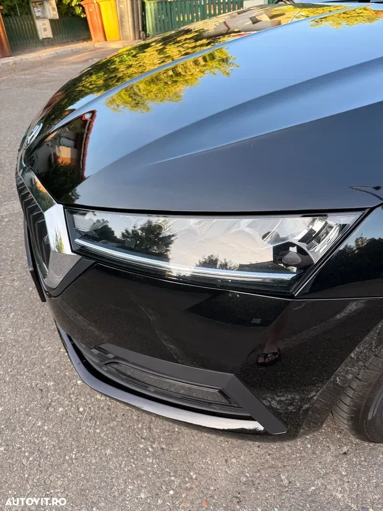 Škoda Octavia IV 2.0 TDI DSG Ambition — imagine 4