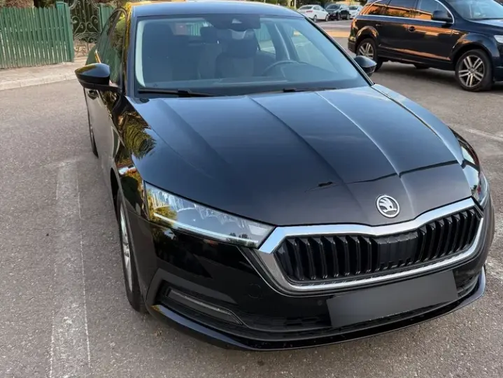 Škoda Octavia IV 2.0 TDI DSG Ambition