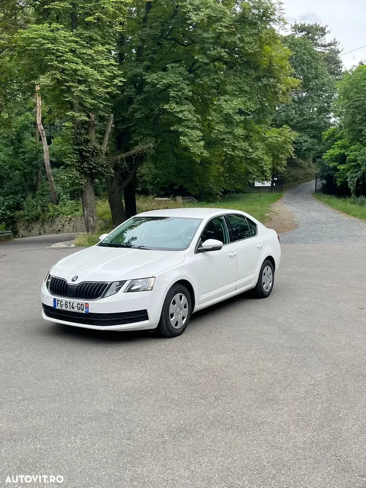 Škoda Octavia III — imagine 2