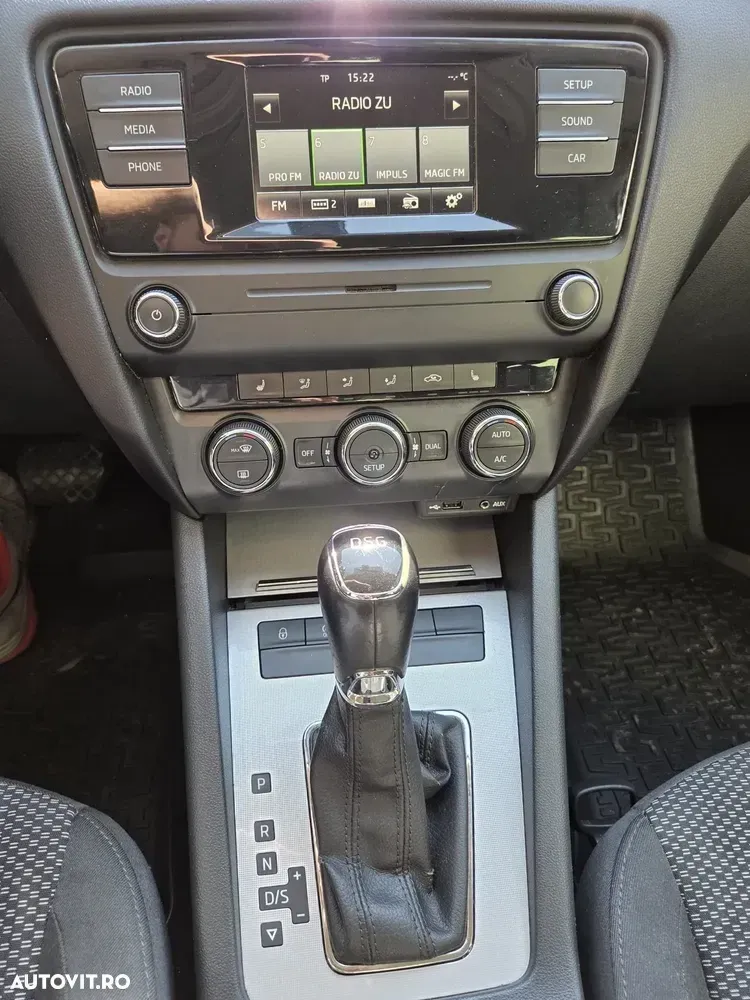 Škoda Octavia III 2.0 TDI AMBITION DSG — imagine 3
