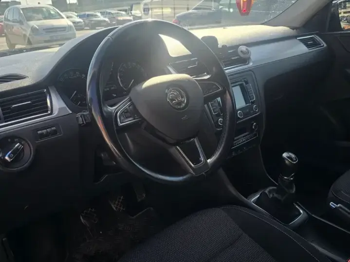 Škoda Rapid 1.6 TDI Active