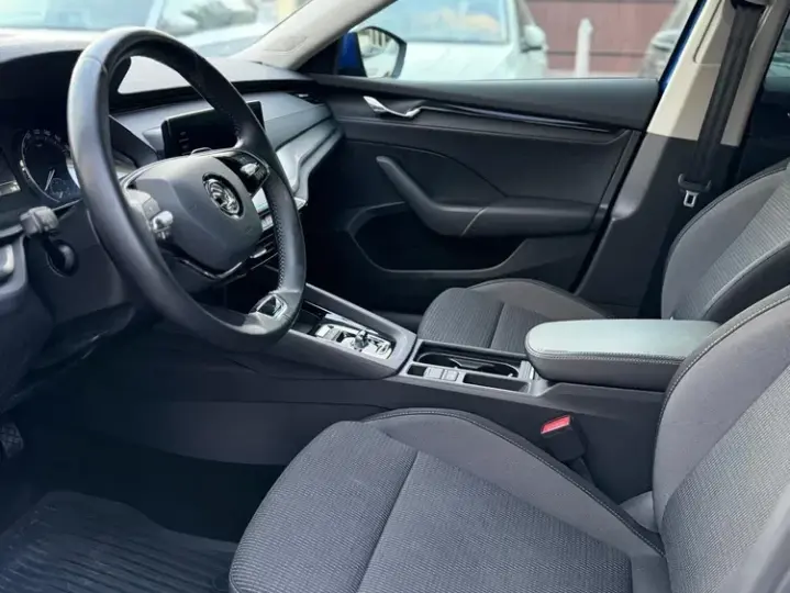 Škoda Octavia 2.0 TDI DSG Style
