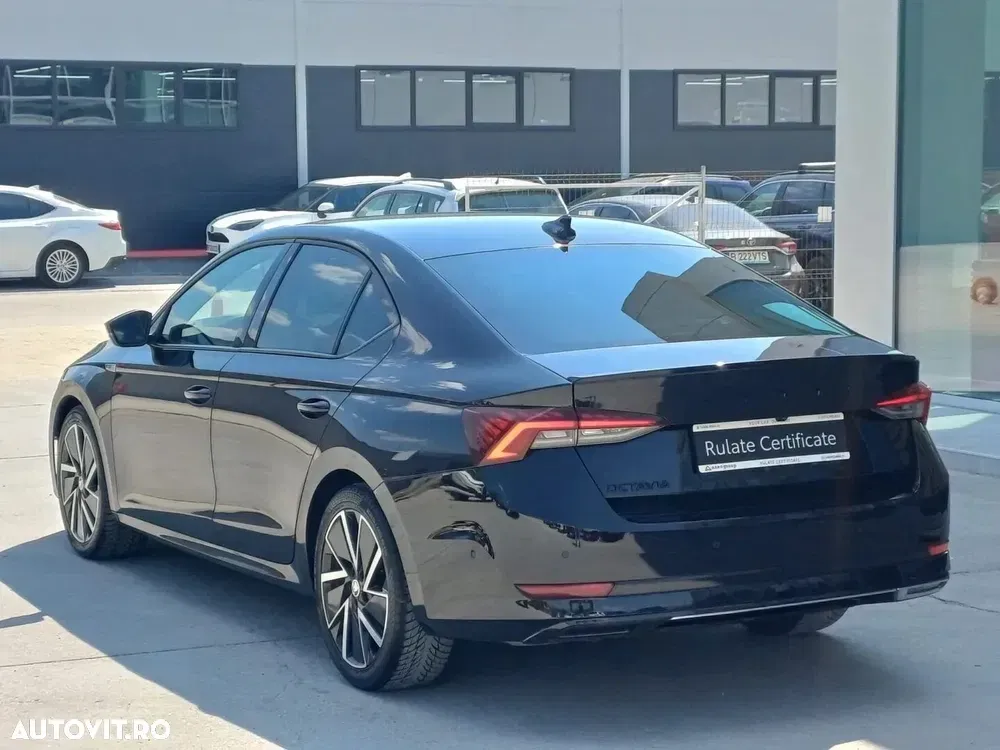 Škoda Octavia 2.0 TDI DSG 4X4 Sportline — imagine 4