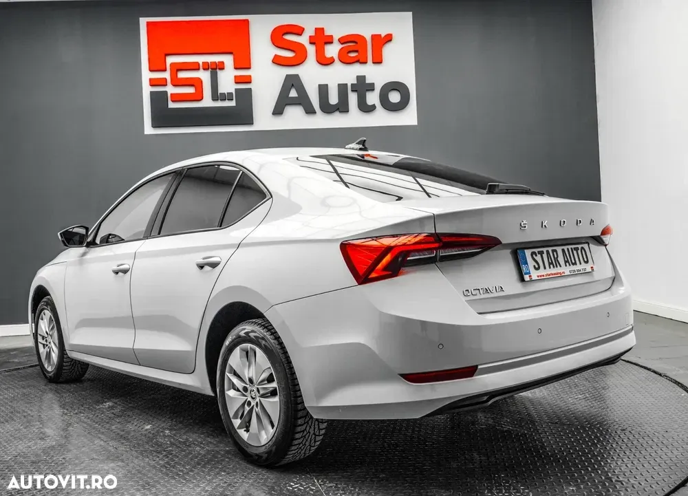 Škoda Octavia IV 2.0 TDI DSG Style — imagine 4