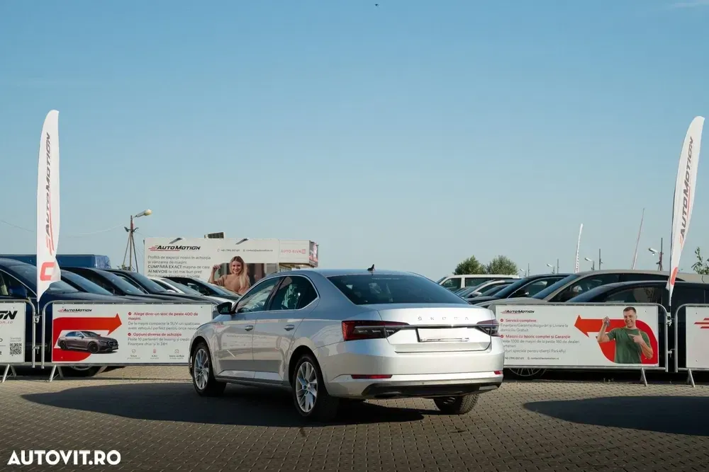 Škoda Superb III 2.0 TDI DSG Style — imagine 3