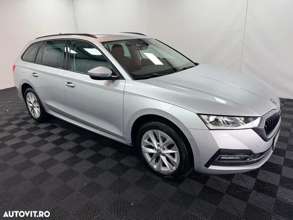 Škoda Octavia 2.0 TDI DSG Style — imagine 6