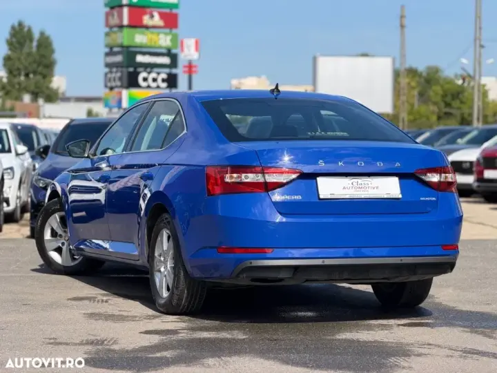 Škoda Superb 2.0 TDI DSG Style