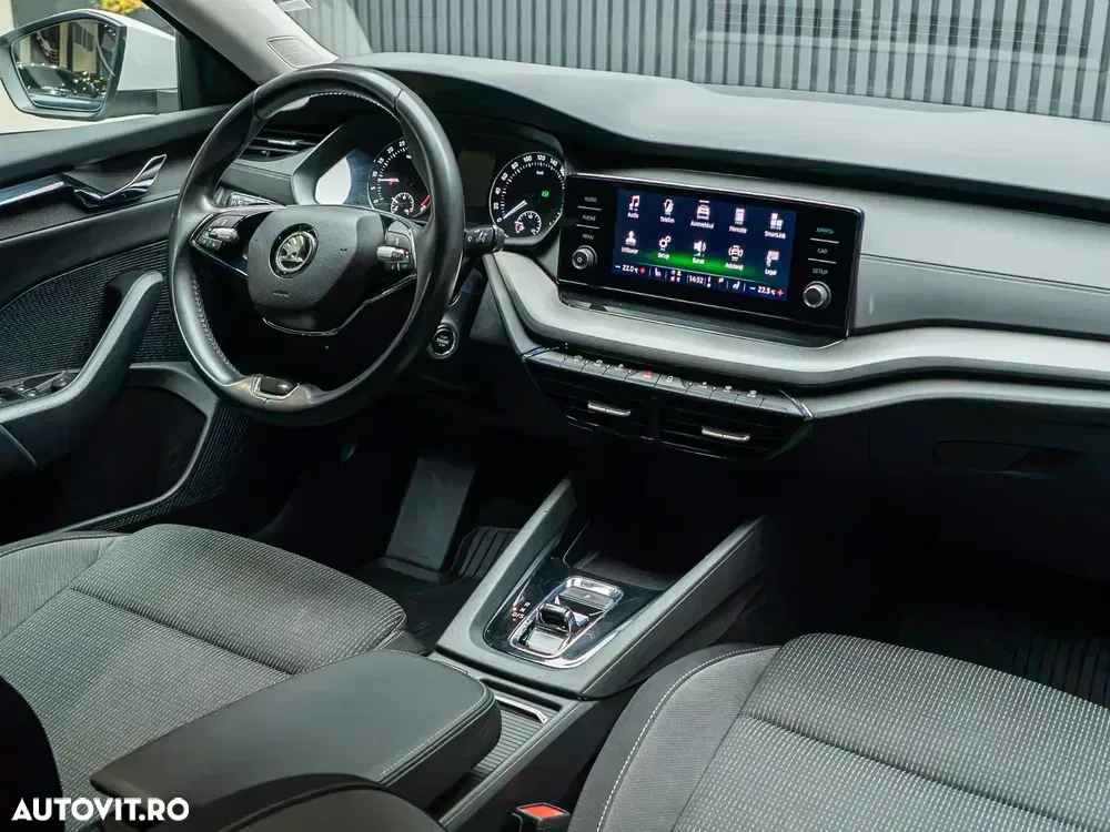 Škoda Octavia IV 2.0 TDI DSG Ambition — imagine 4