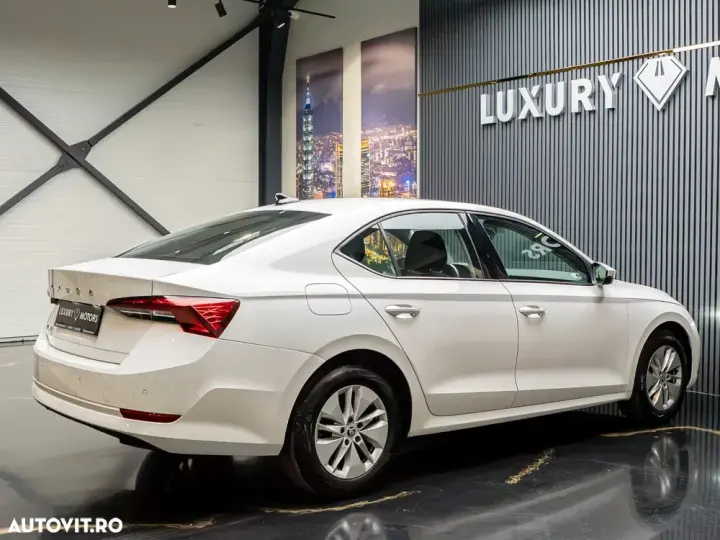 Škoda Octavia IV 2.0 TDI DSG Ambition
