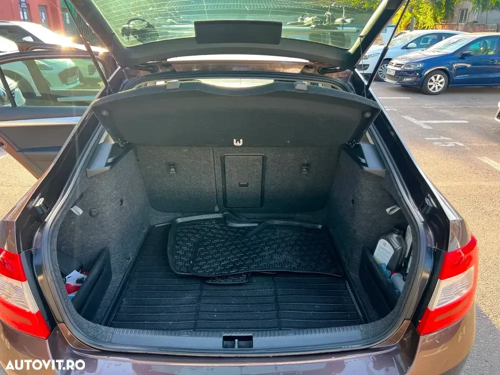 Škoda Octavia III 1.6 TDI DSG Style — imagine 4