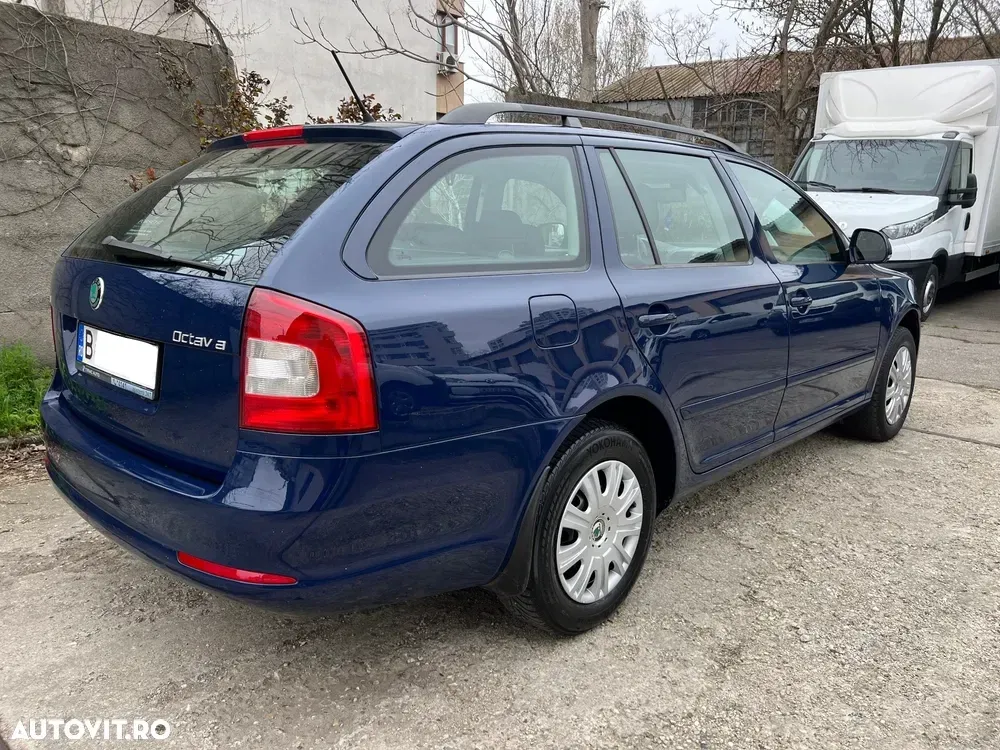 Škoda Octavia II 1.6 TDI Ambiente — imagine 2