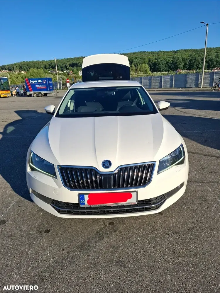 Škoda Superb III 2.0 TDI DSG Style — imagine 6