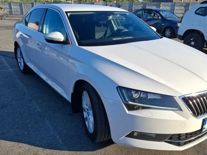 Škoda Superb III 2.0 TDI DSG Style