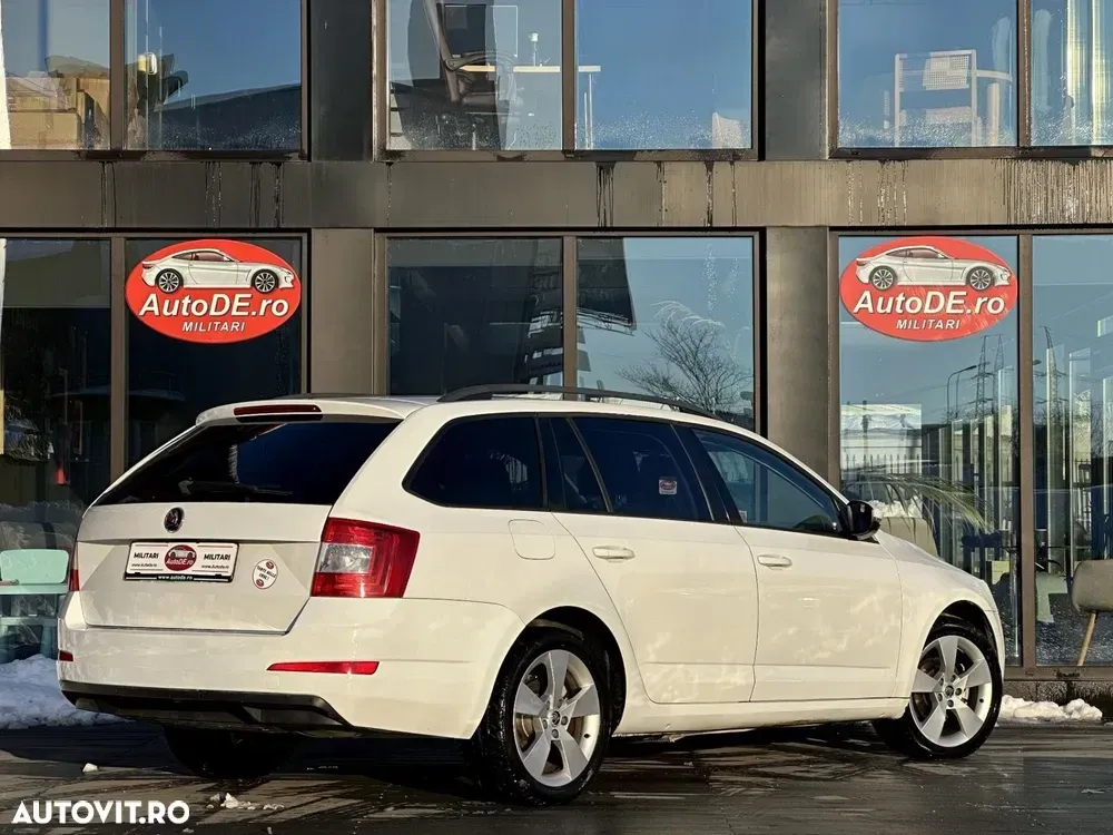 Škoda Octavia III — imagine 4