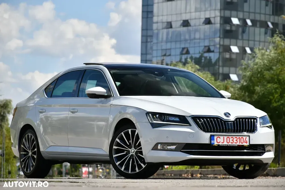 Škoda Superb 1.6 TDI DSG Ambition — imagine 3