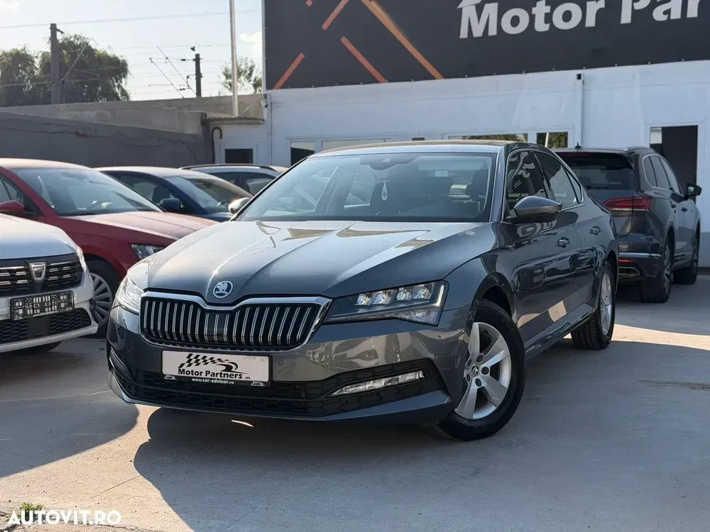 Škoda Superb III 2.0 TDI DSG Style — imagine 3