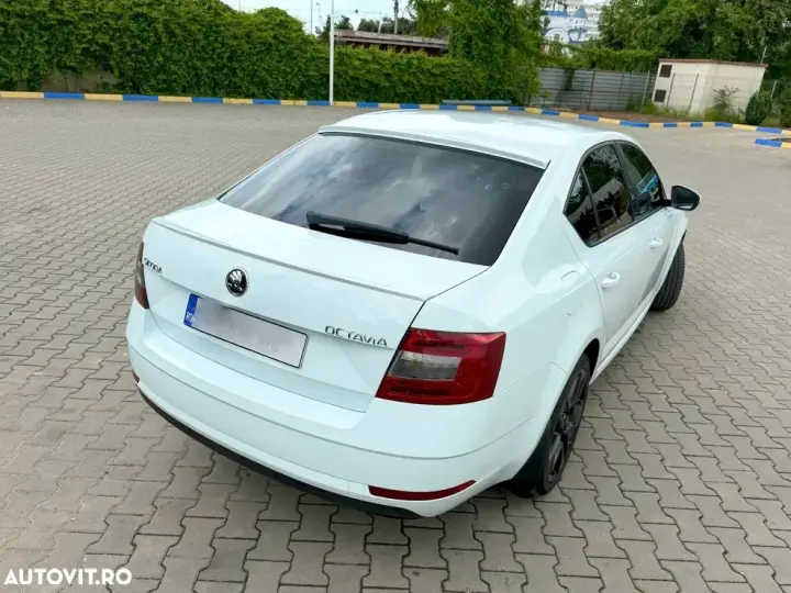 Škoda Octavia III 2.0 TDI DSG Style