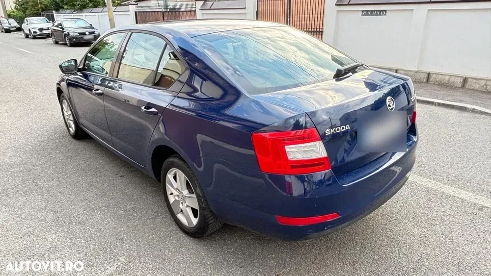 Škoda Octavia III 1.6 TDI Style — imagine 3