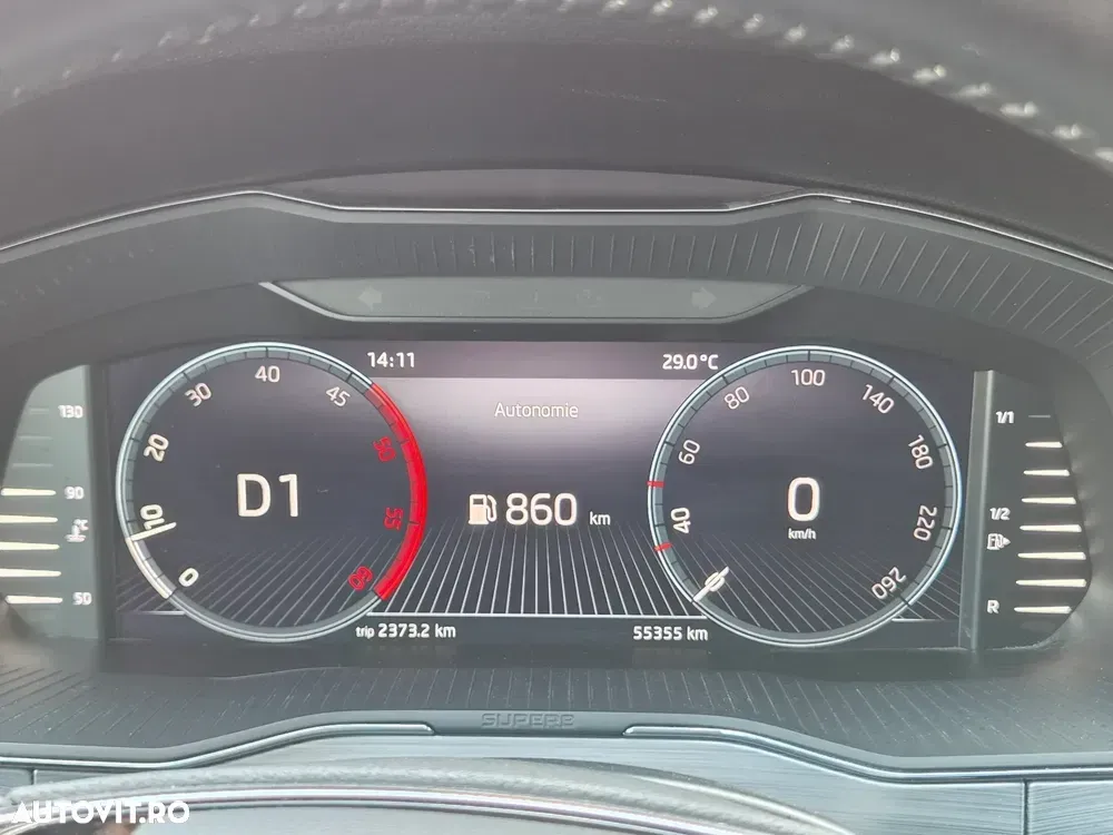 Škoda Superb 2.0 TDI DSG Ambition — imagine 6