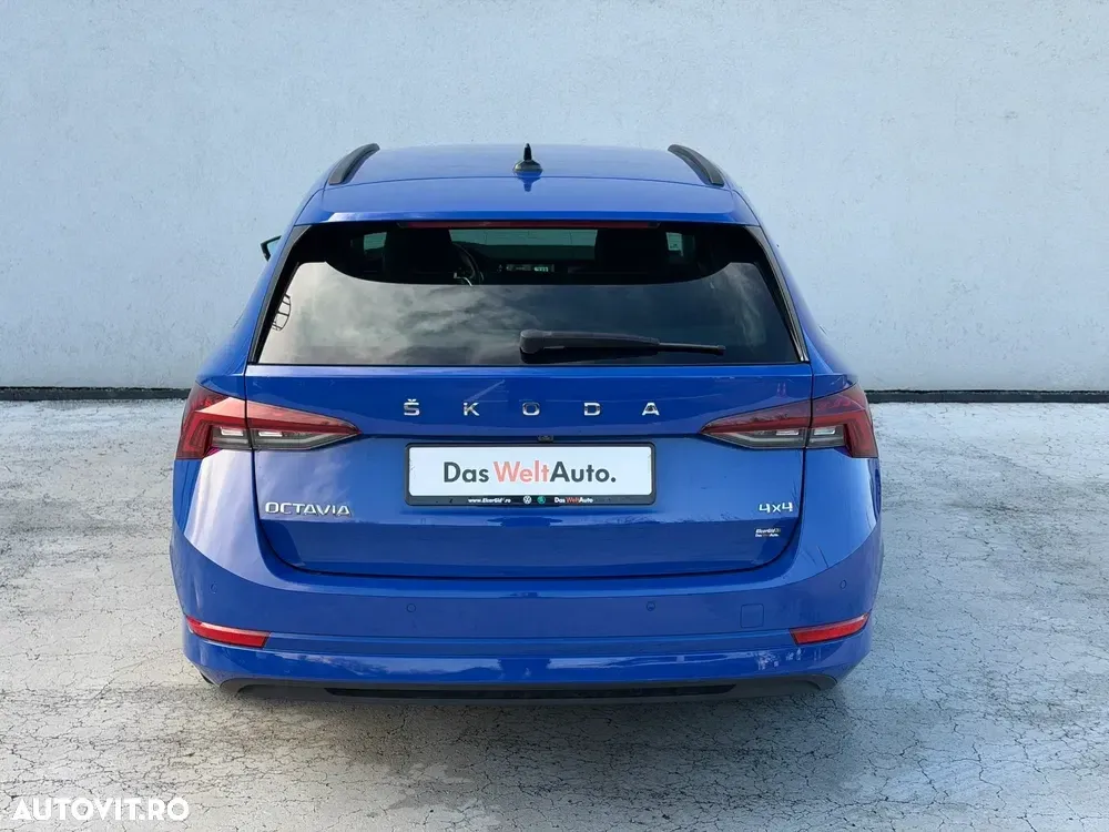 Škoda Octavia IV 2.0 TSI DSG 4x4 Style — imagine 4