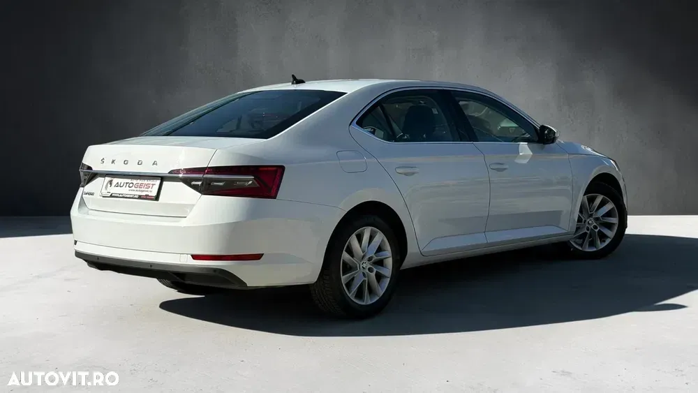 Škoda Superb III 2.0 TDI DSG Ambition — imagine 6