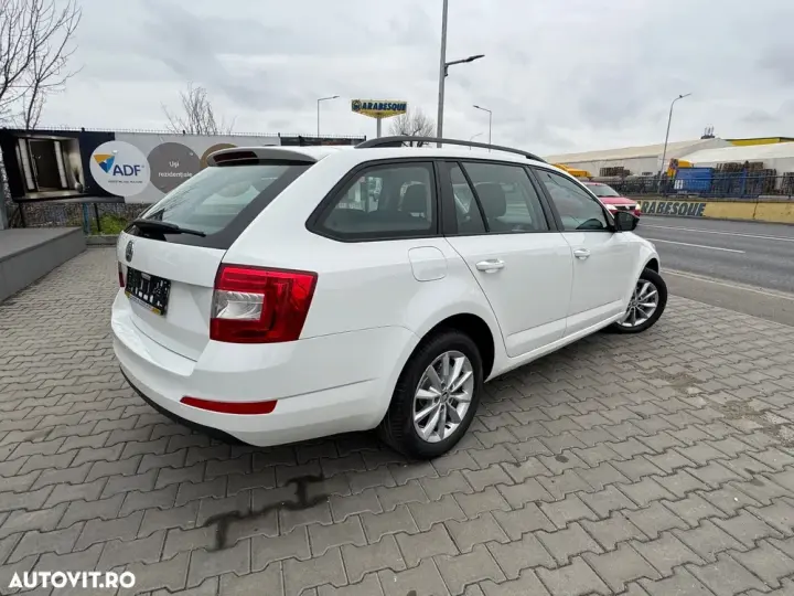 Škoda Octavia III 2.0 TDI DSG Ambition