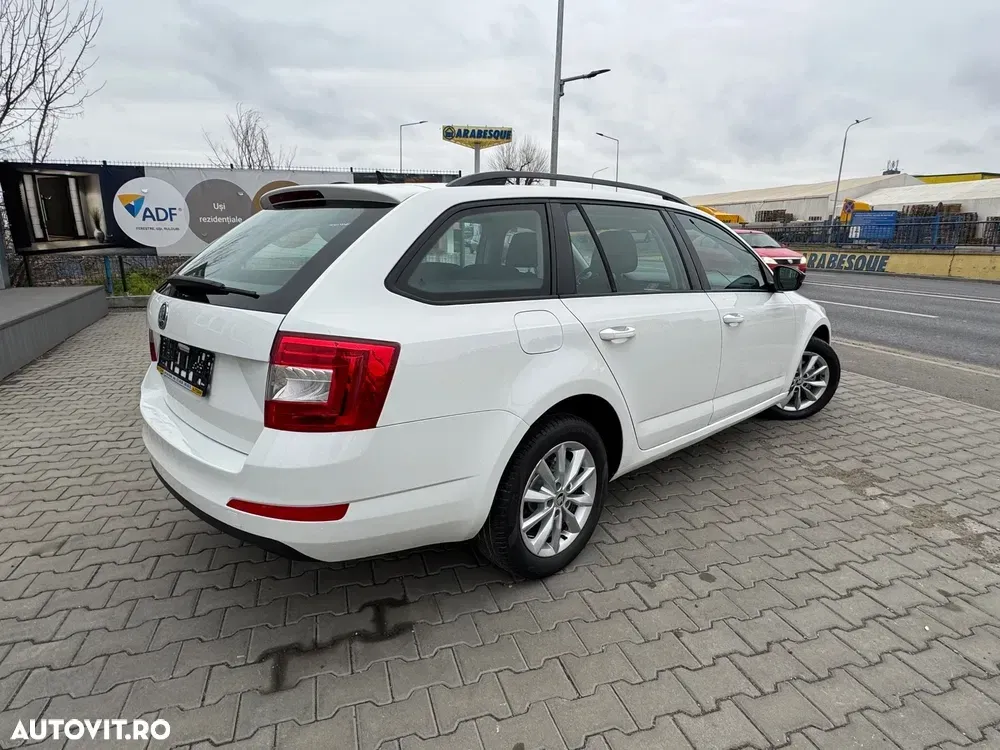 Škoda Octavia III 2.0 TDI DSG Ambition — imagine 2