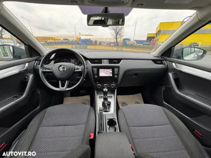 Škoda Octavia III 2.0 TDI DSG Ambition