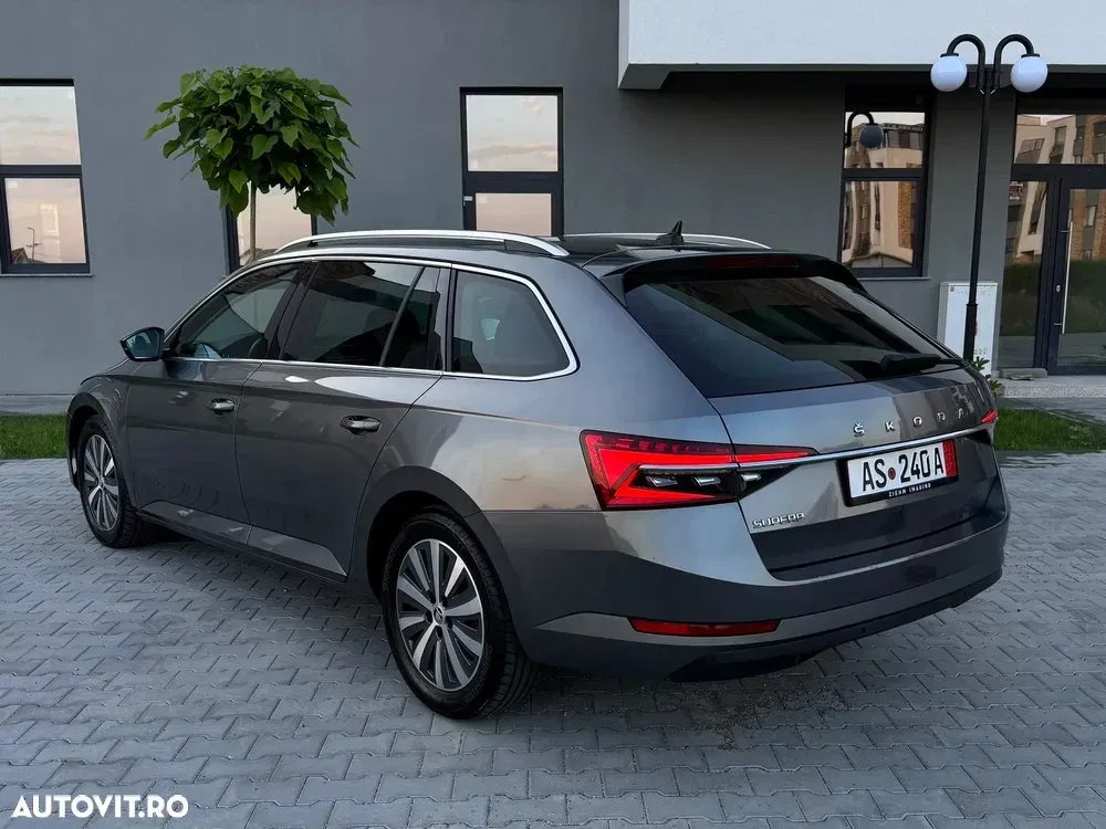 Škoda Superb III 2.0 TDI DSG Style — imagine 4