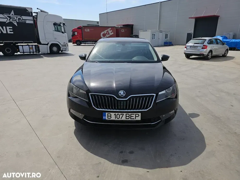 Škoda Superb III 2.0 TDI DSG Ambition — imagine 3