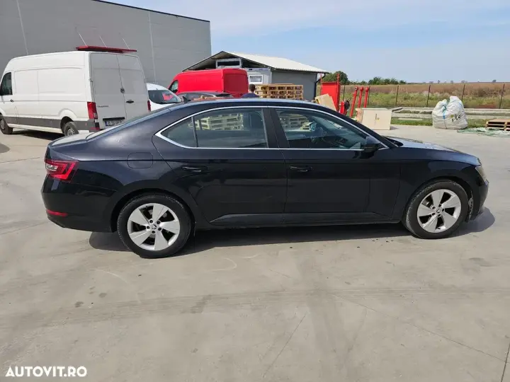 Škoda Superb III 2.0 TDI DSG Ambition