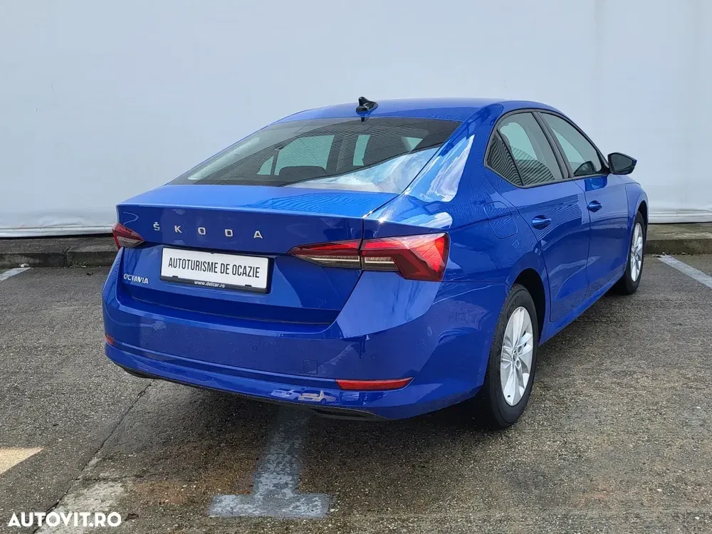 Škoda Octavia 2.0 TDI DSG Ambition — imagine 5