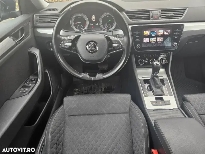 Škoda Superb 2.0 TDI DSG Ambition