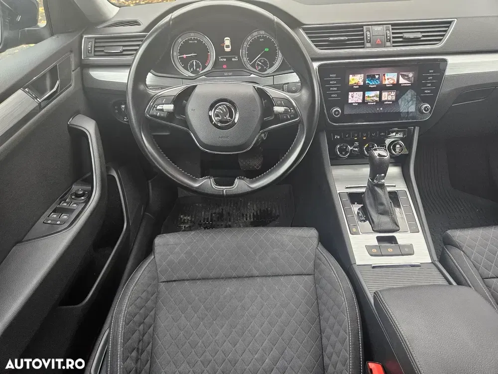 Škoda Superb 2.0 TDI DSG Ambition — imagine 6
