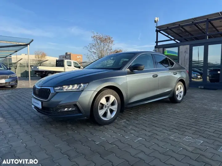 Škoda Octavia IV 2.0 TDI DSG Ambition