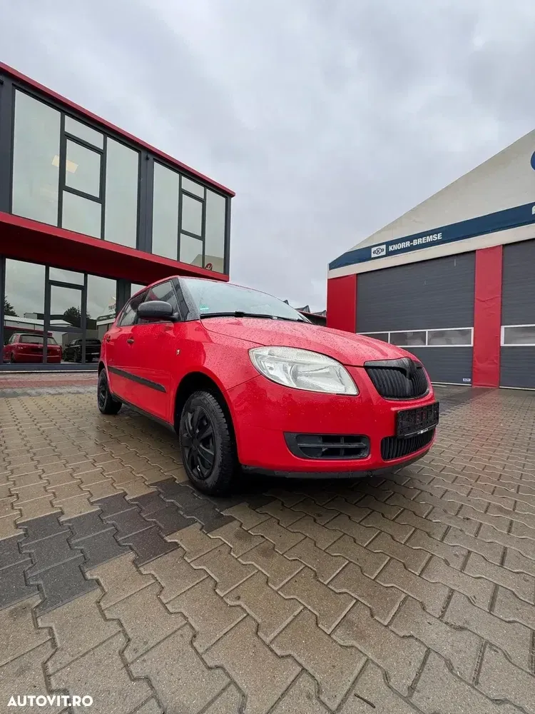 Škoda Fabia II 1.2 HTP Active — imagine 3