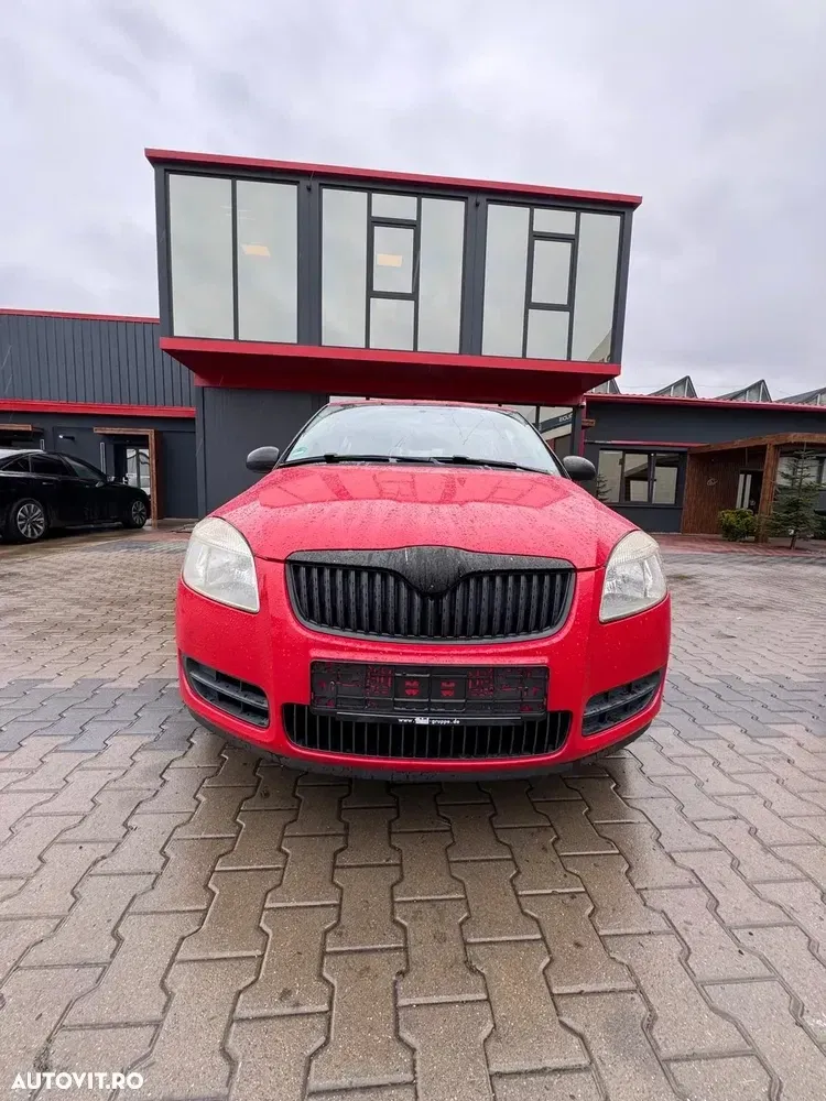 Škoda Fabia II 1.2 HTP Active — imagine 2
