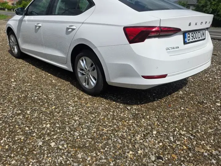 Škoda Octavia IV