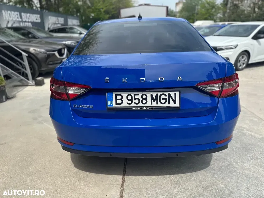 Škoda Superb III 2.0 TDI DSG Ambition — imagine 6