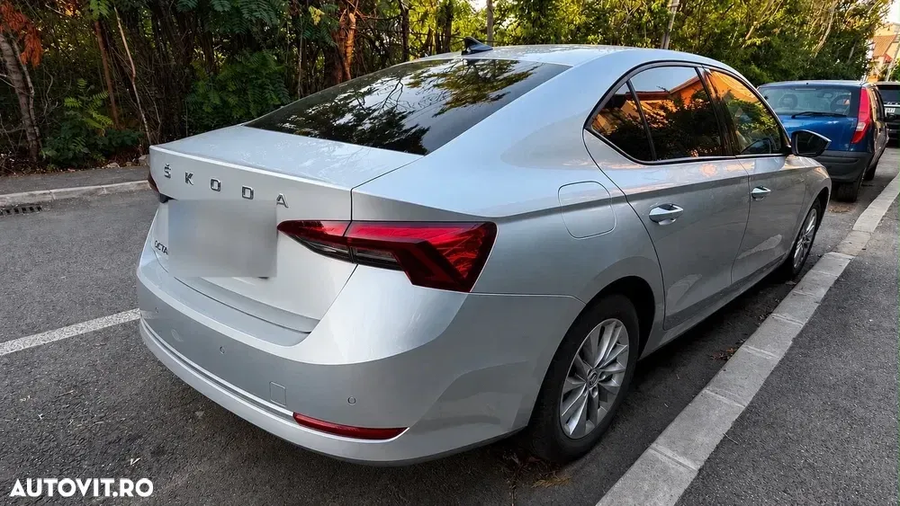 Škoda Octavia IV 2.0 TDI DSG Style — imagine 3