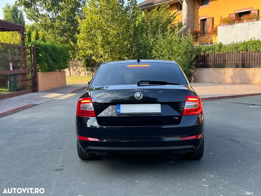 Škoda Octavia III 2.0 TDI ELEGANCE DSG — imagine 5