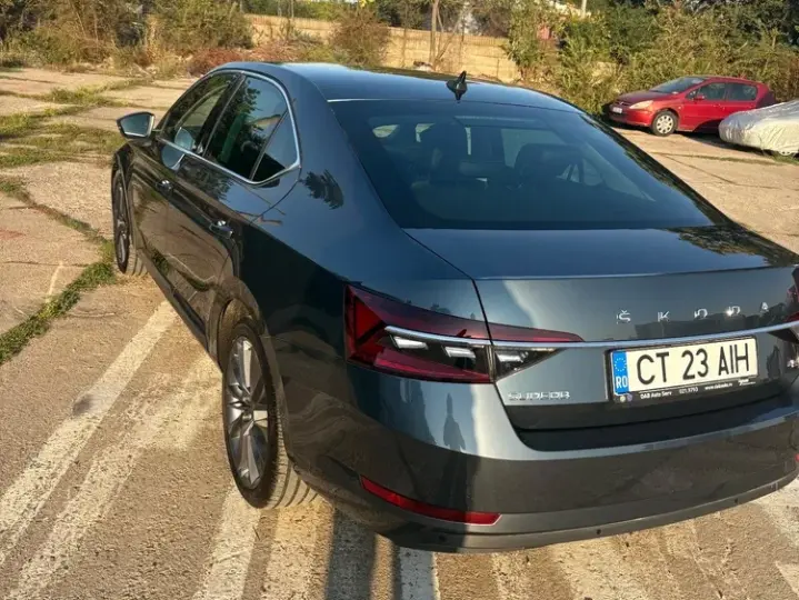 Škoda Superb III