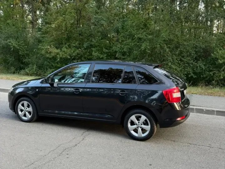 Škoda Rapid 1.6 TDI DSG Active