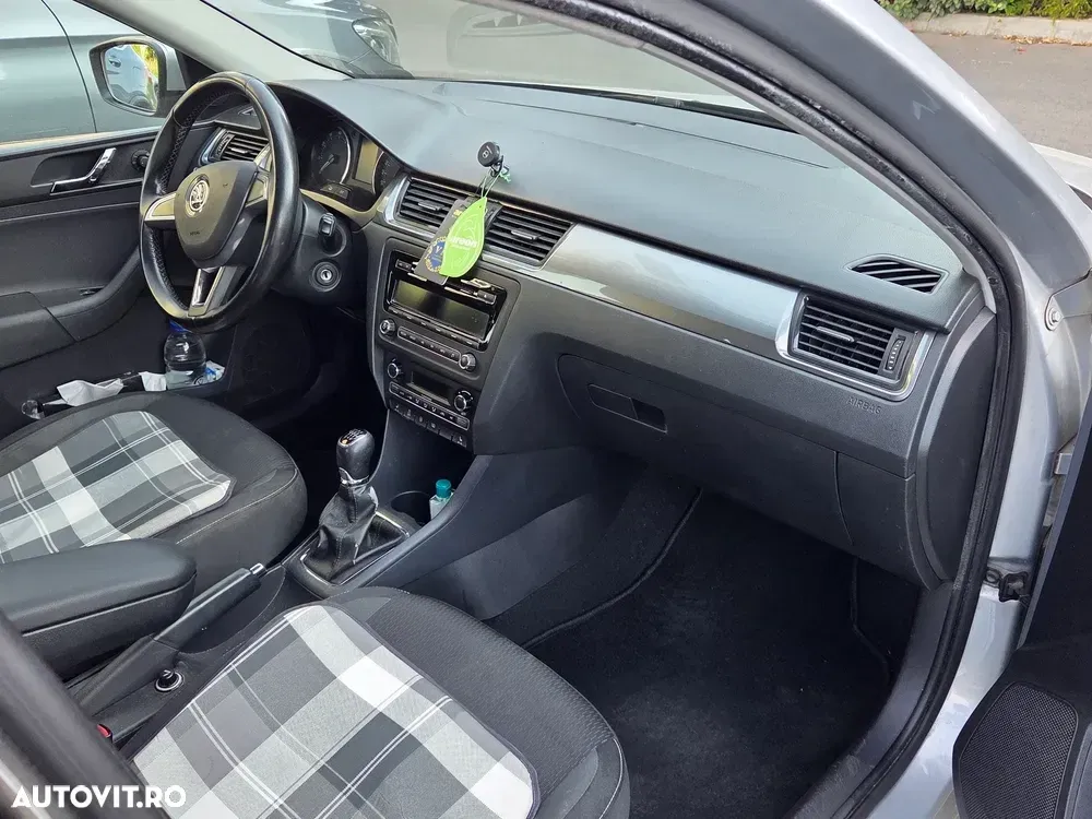 Škoda Rapid 1.2 TSI Ambition — imagine 6