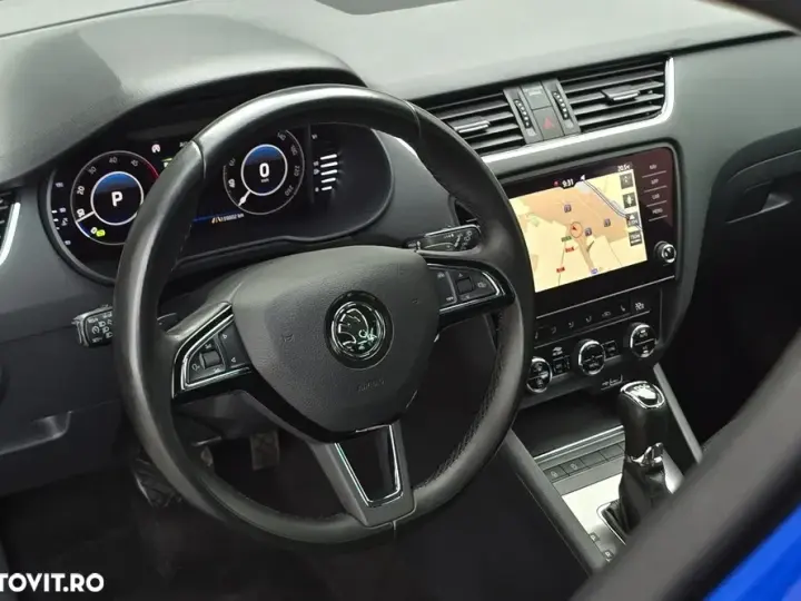 Škoda Octavia 2.0 TDI DSG Soleil