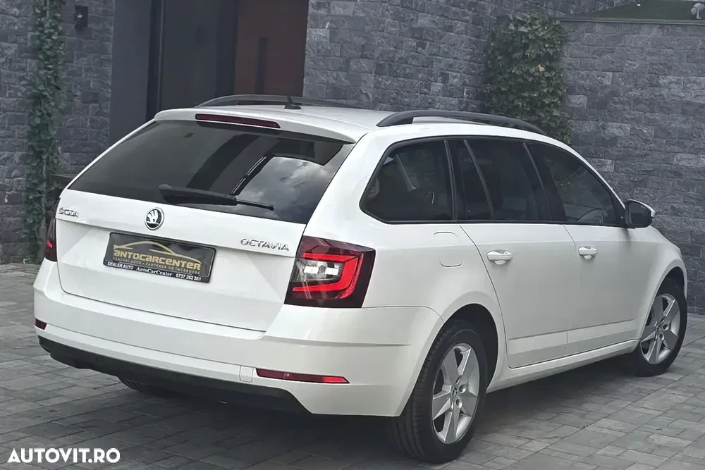 Škoda Octavia — imagine 4