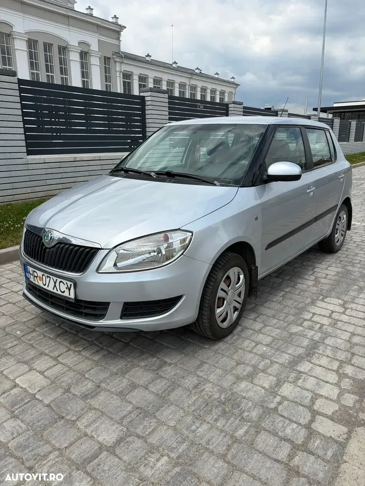 Škoda Fabia II 1.2 HTP Ambiente — imagine 3