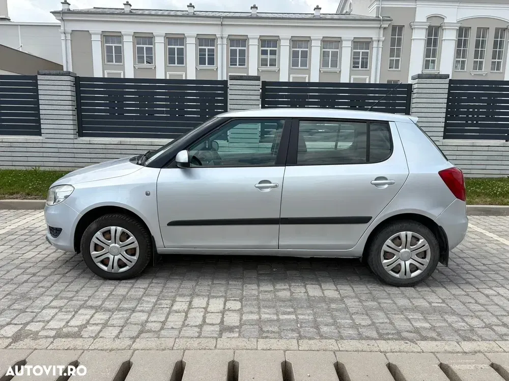 Škoda Fabia II 1.2 HTP Ambiente — imagine 4